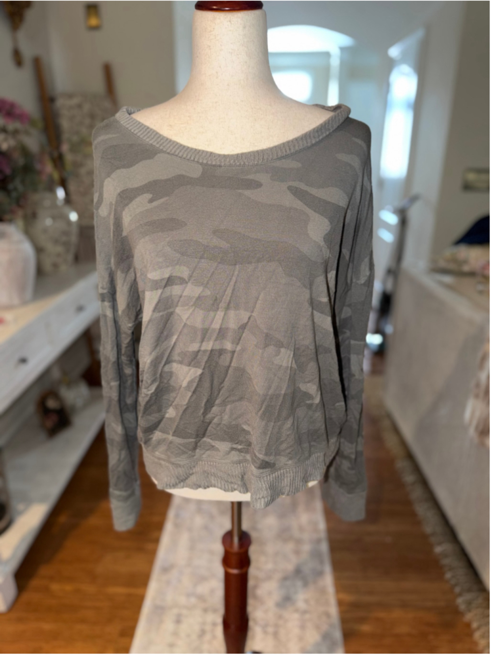 Splendid Camo Sweatshirt Grey Size M